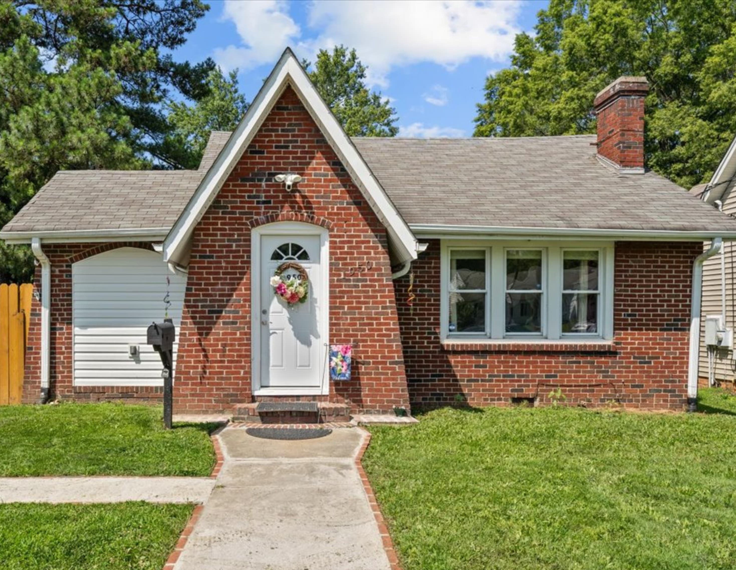 1950 Butler St, Winston Salem